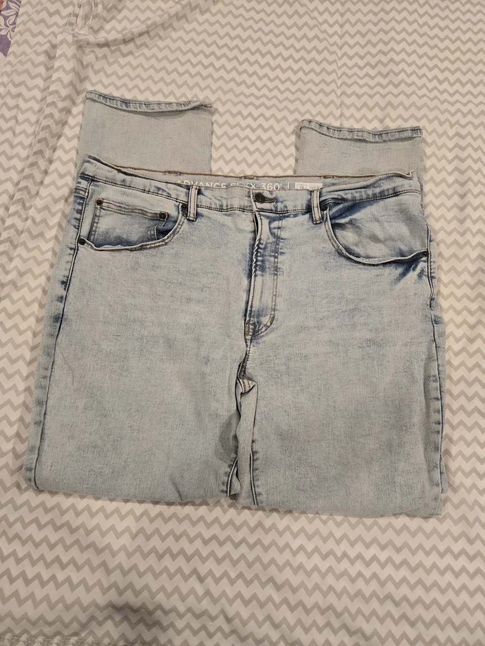 *Arizona Jean Co* Men's Jeans in Light Blue 
